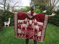 Poncho Lama Rouge