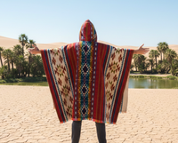 Poncho Géométrique Rouge